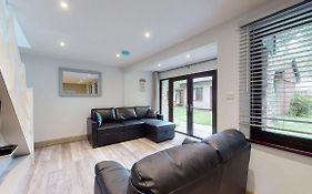 48 Trevithick Court, Tolroy Manor